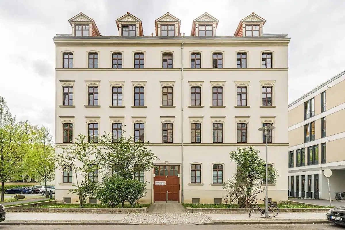Grosszuegige Helle 3 Zimmer-Wohnung Zentrumsnah Leipzig