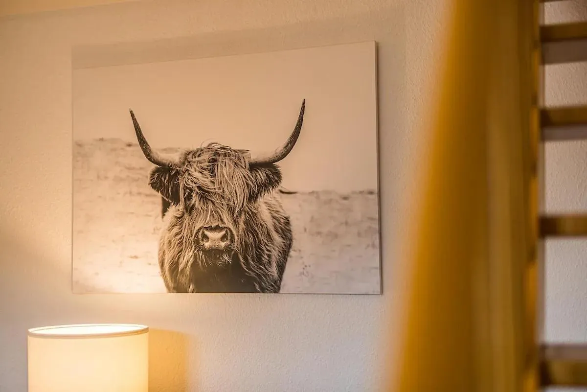 Grosszuegige Helle 3 Zimmer-Wohnung Zentrumsnah Leipzig Apartment